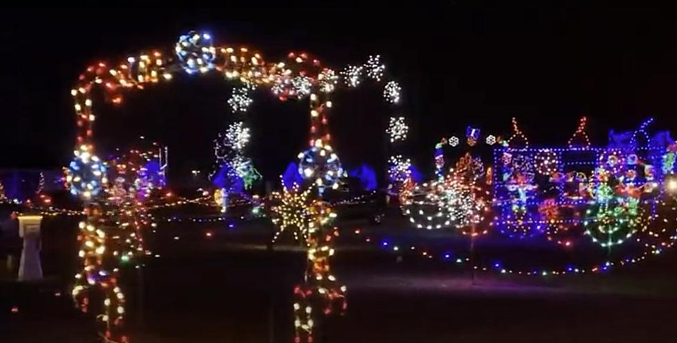 Two Million Dazzling Lights Make Christmas Bright at Shipshewana