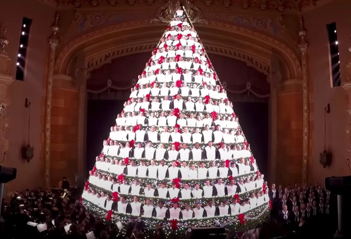 'America's Tallest Singing Christmas Tree' Is Muskegon MustSee