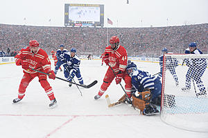 Keep Your Bowl Games; The (Outdoors) Winter Classic Is Back