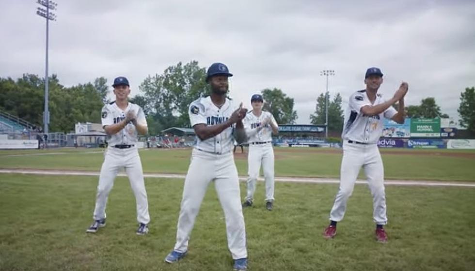 Kalamazoo Growlers MLB Response Points Out The Fun They're Having