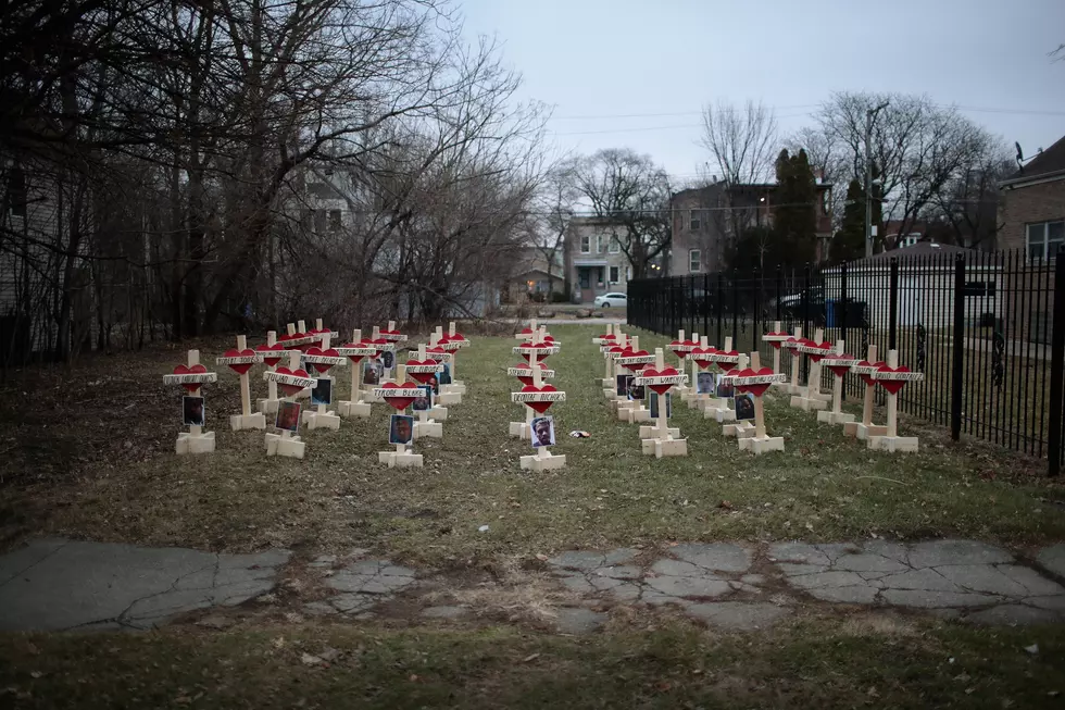 43 White Crosses Mark Chicago Shooting Fatalities Of 2017
