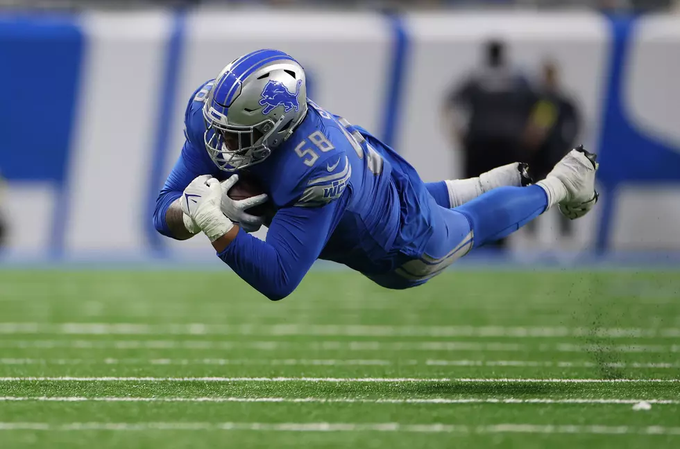 Weird Video at End of Detroit Lions-Minnesota Vikings Game Glitched like Max Headroom