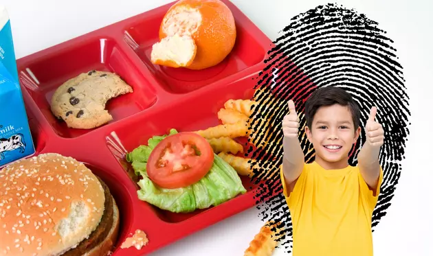 Hopkins Elementary School Fingerprinting Children For Lunch Service