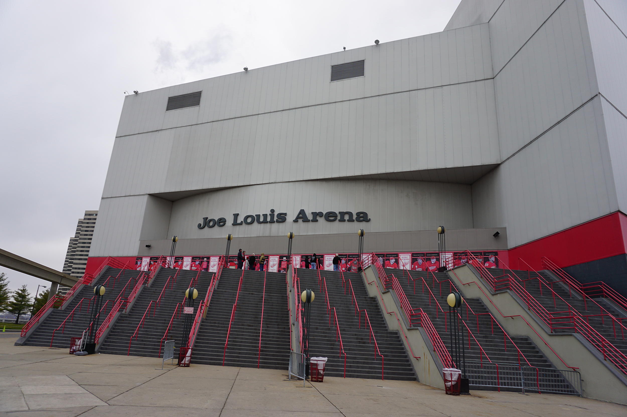 Red Wings Welcome Back Joe Louis Goal Horn