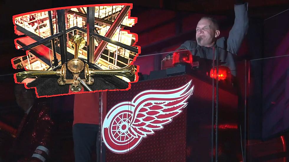 Red Wings Goal Horn from Joe Louis Arena Comes Back to Life at Little Caesar&#8217;s Arena