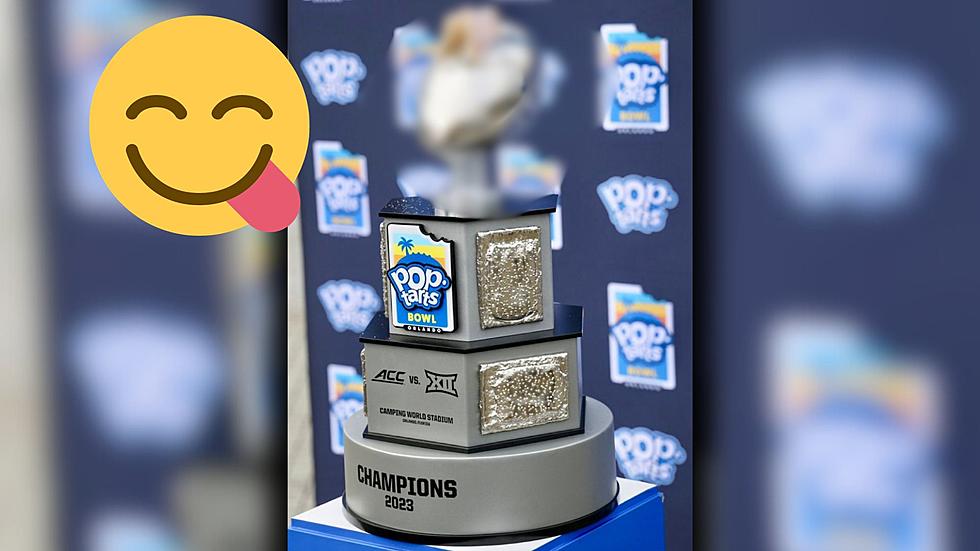 Kellogg’s Pop-Tarts Bowl Trophy Has Actual Strawberry Pop-Tarts In It
