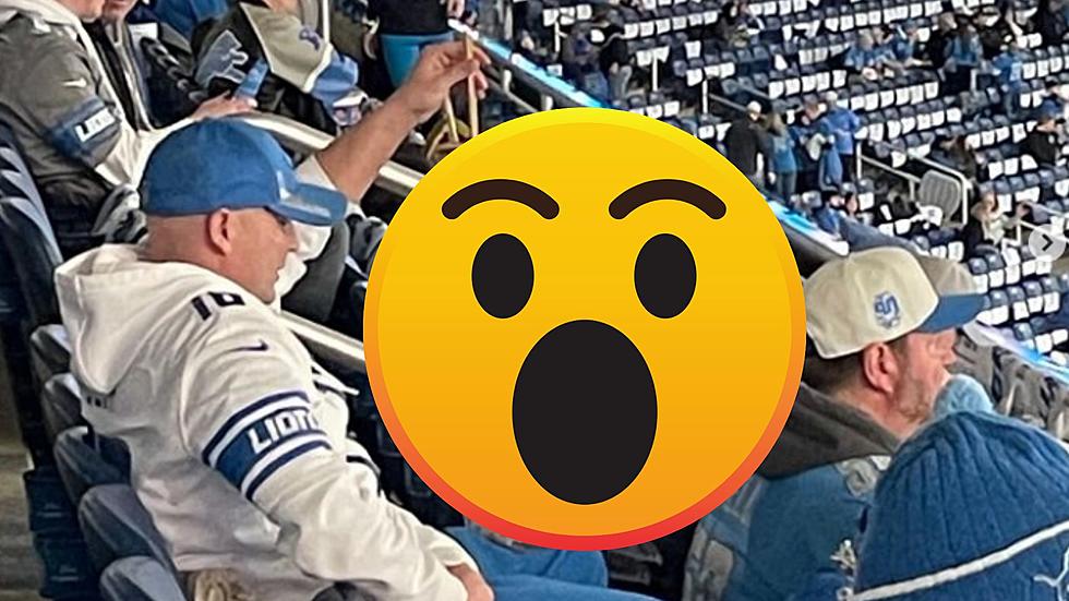 Lions Fan Caught With Hilarious ‘Ate Mile’ High Sandwich in Stands