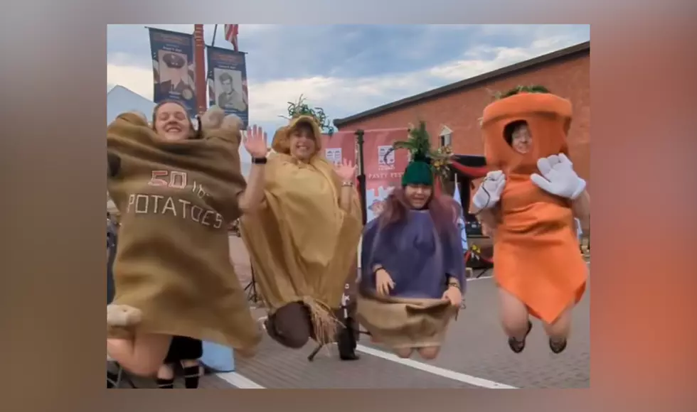 Calumet’s Pasty Fest Brings Medieval Knights And Miners’ Food To Main Street