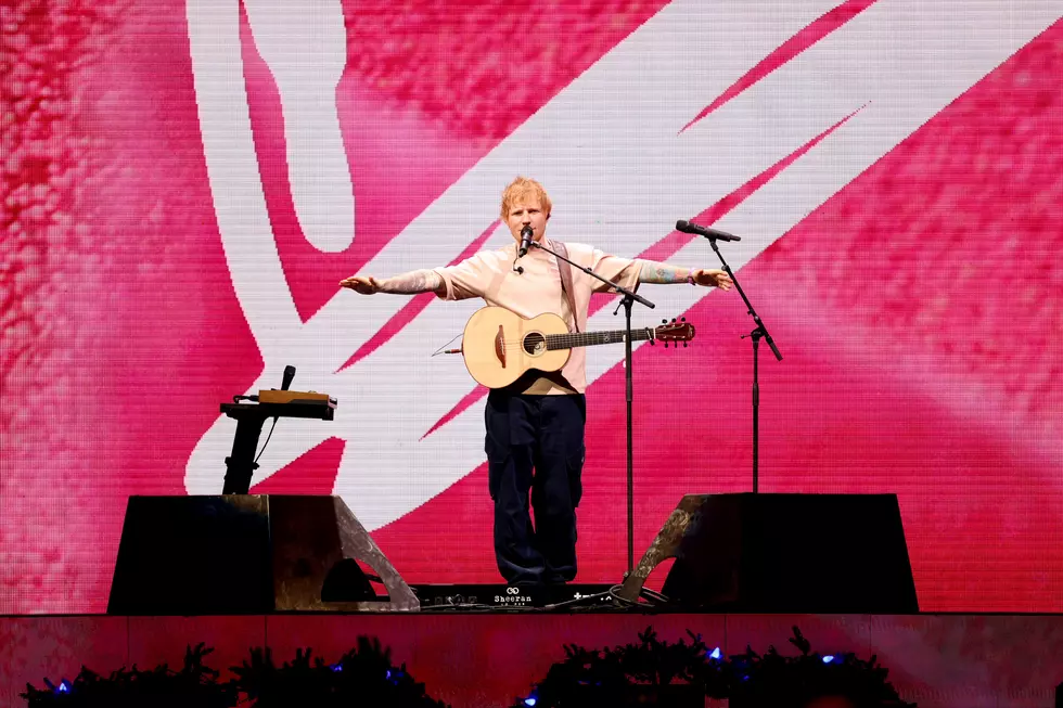 Ed Sheeran Crashed Detroit Karaoke Night, Singing His Own Hit With A Fan