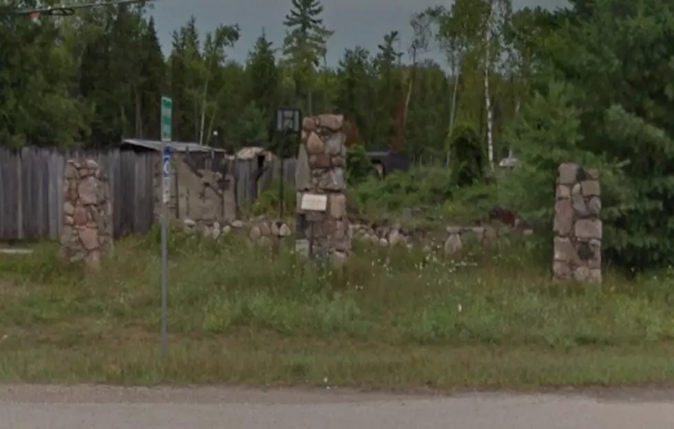 The Abandoned Ruins of Spikehorn Meyer’s Bear Den: Clare County, Michigan