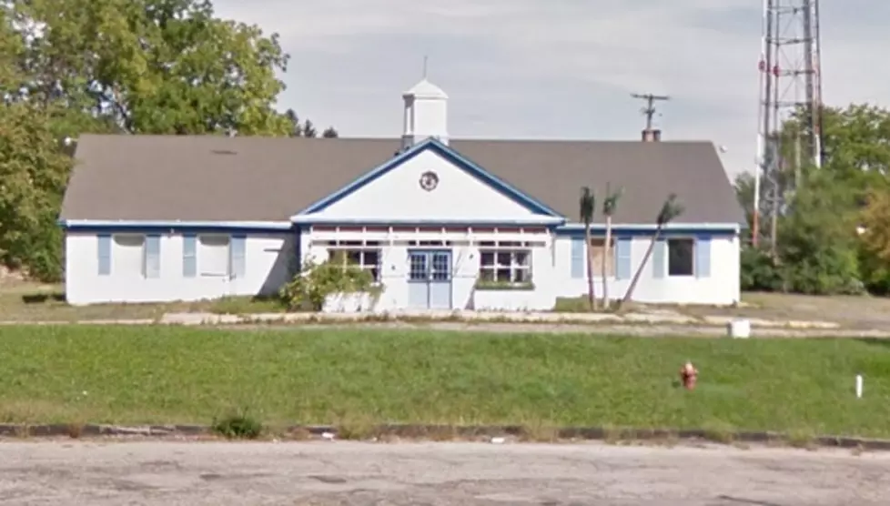 Which of These 50+ Lansing Restaurants Do YOU Miss?
