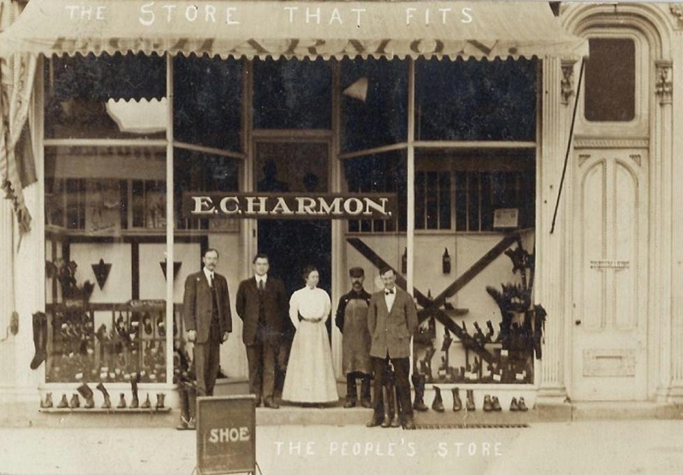 Photo Gallery: Michigan Shoe Stores, 1900-1950