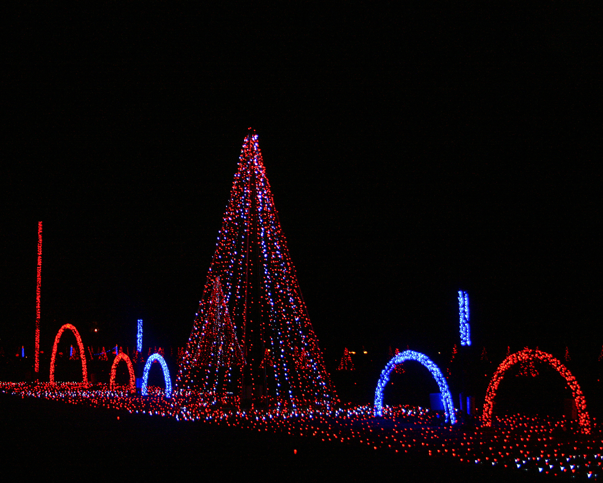 Star Wars Christmas Display Brightens Up Lansing