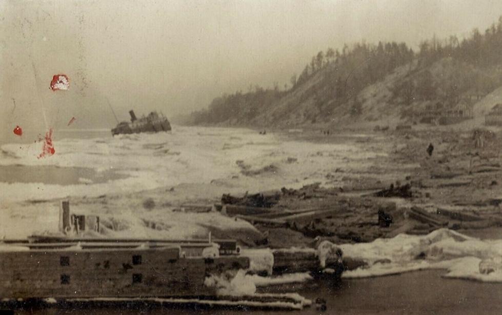 Vintage Photos of Michigan’s Great Lakes Shipwrecks, Early 1900s