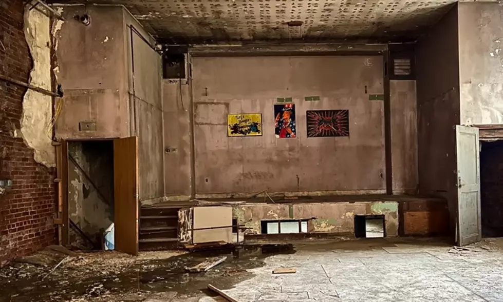 Inside the Abandoned, Historic &#8216;Midget Theatre&#8217; – Dayton, Ohio