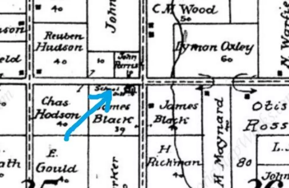 1913 ATLAS SHOWS THE SCHOOL IN THE CORRECT LOCATION 