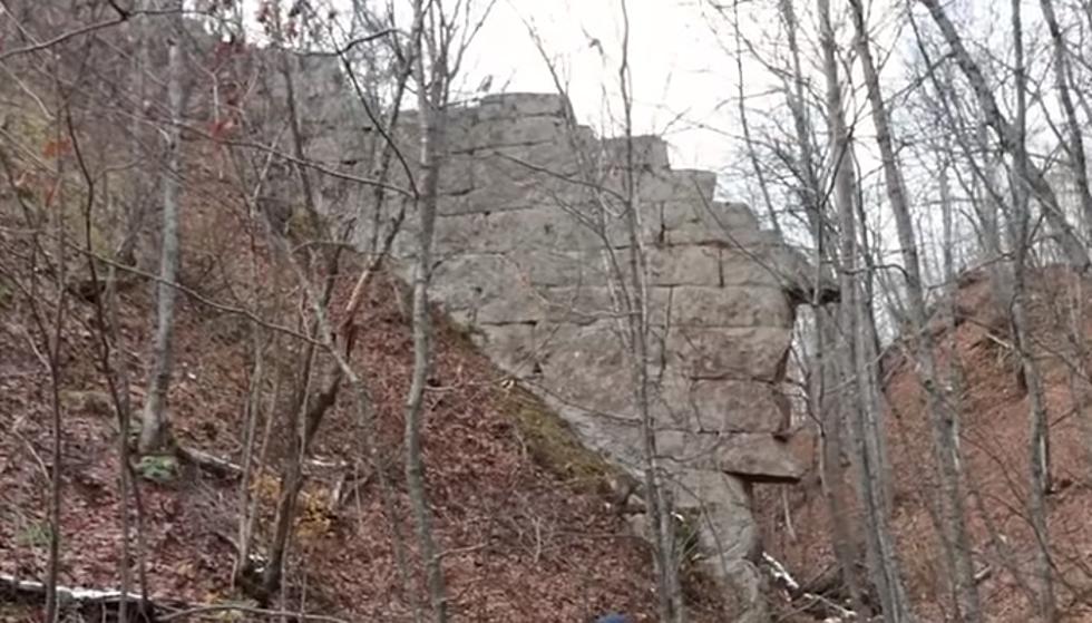 This Stone Wall is All-Natural, NOT Man-Made: Keweenaw Peninsula