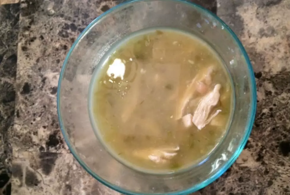 The Easiest White Chicken Chili You&#8217;ll Ever Make [RECIPE]