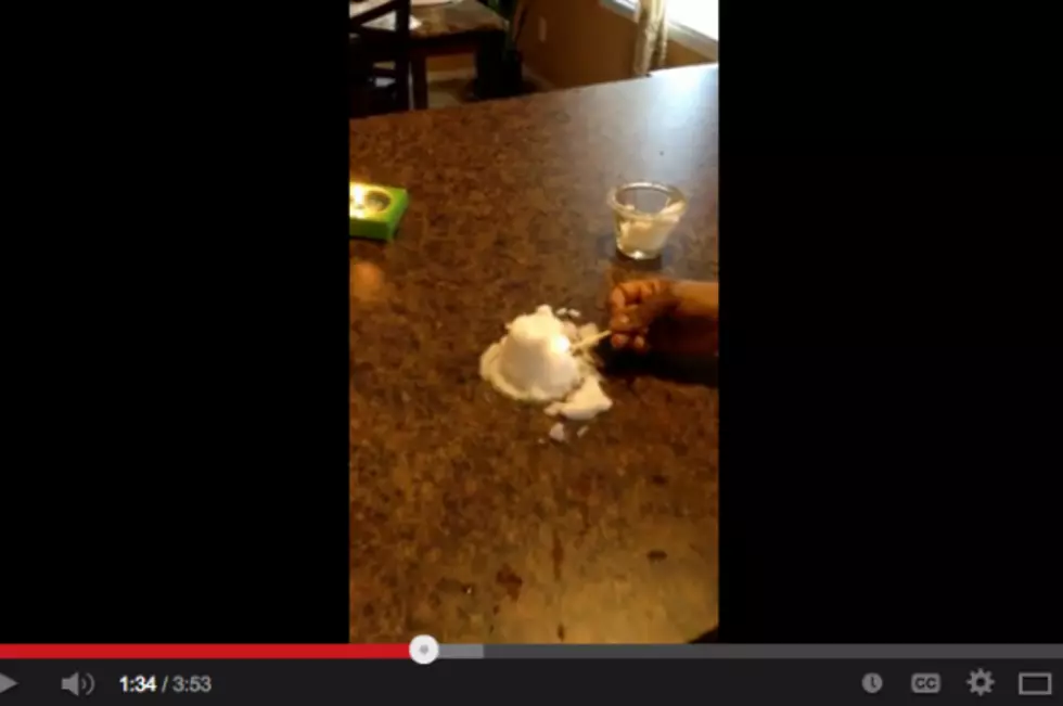Lansing’s Snow is Fake? Watch this Experiment and Decide for Yourself [VIDEO]