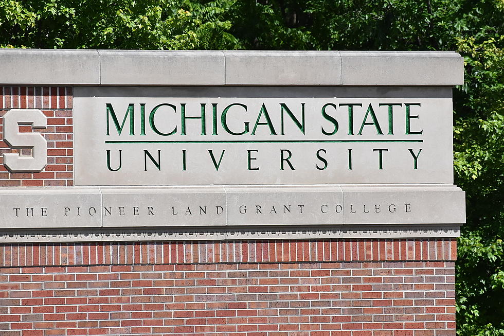 Hannah Administration Building at MSU Evacuated Because of Bomb Threat