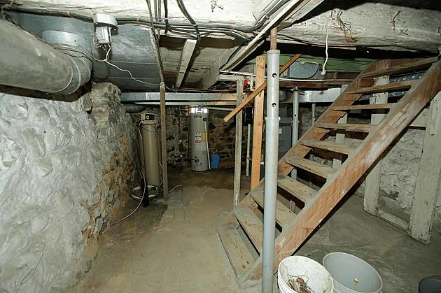 What&#8217;s A Michigan Basement And Why Do People Hate Them?