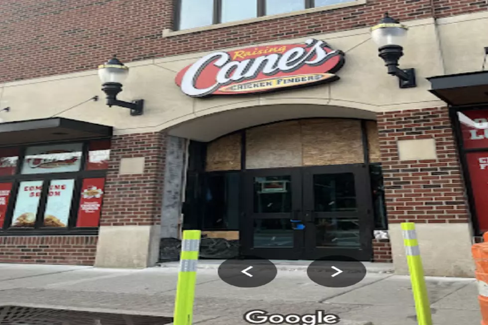 Finally,Raising Cane’s Has Come To Lansing!