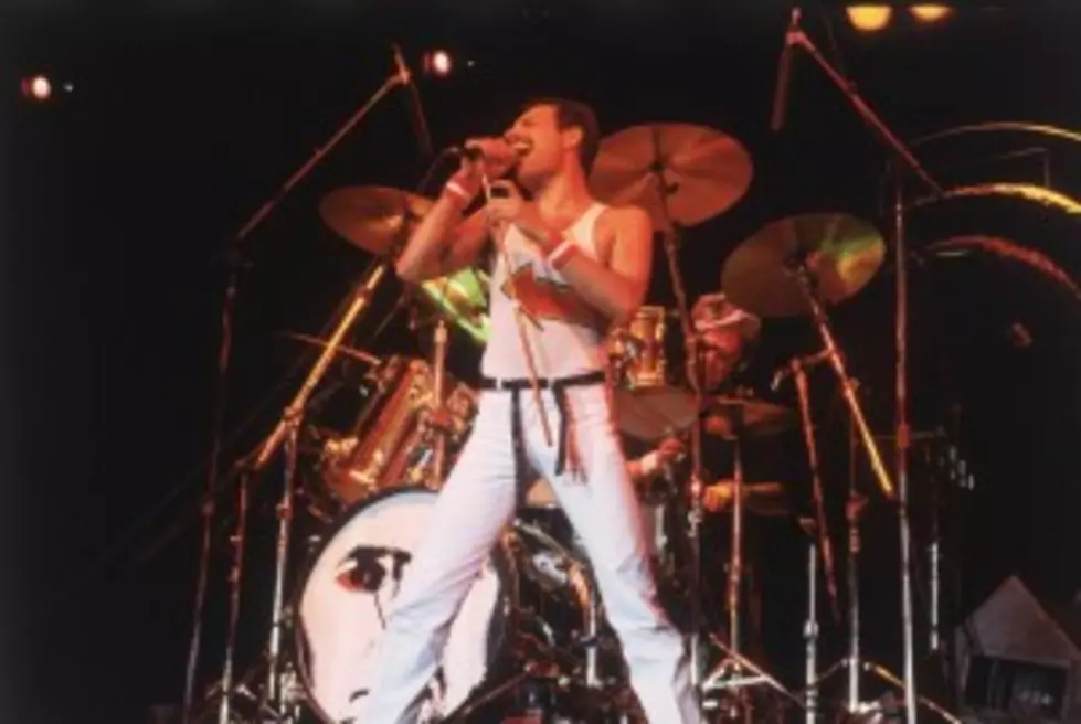 Six O&#8217;Clock Triple Shot &#8211; 11/25/14 Freddie Mercury 1945-1991