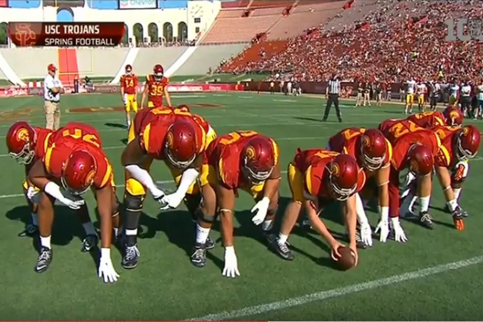 USC Spring Game Features Blind Long Snapper