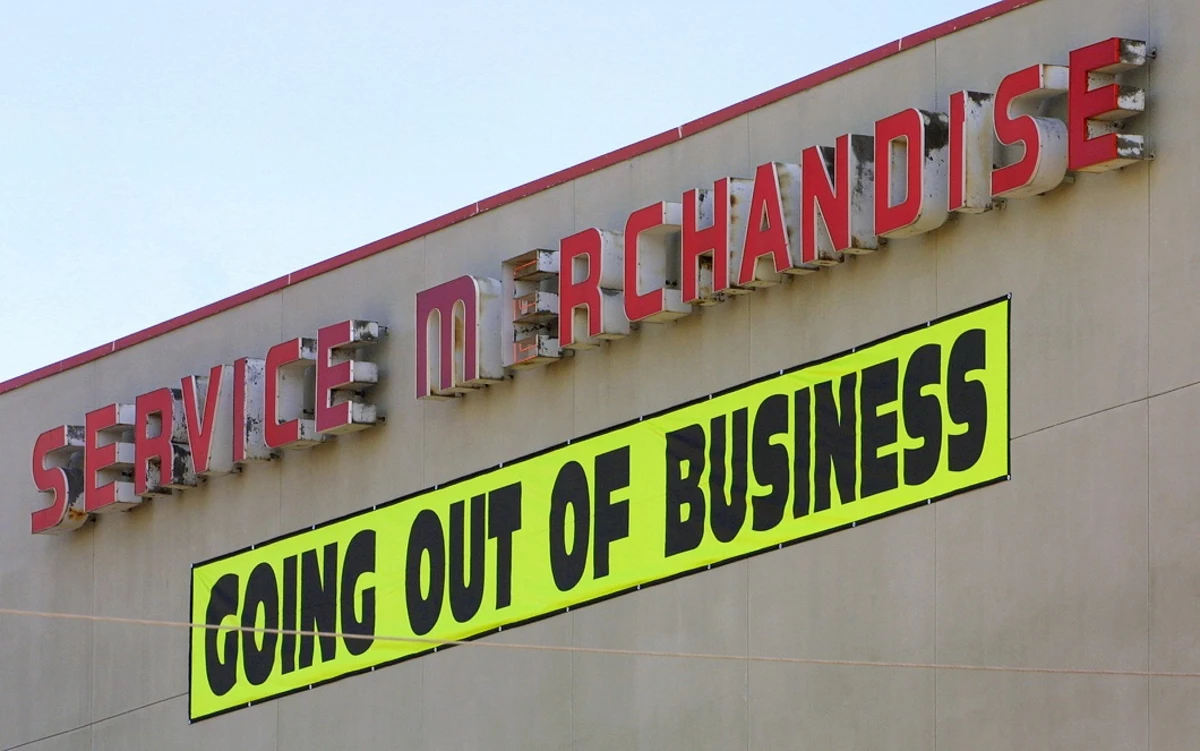 City of Lansing Requires License for "Going Out of Business Sale"