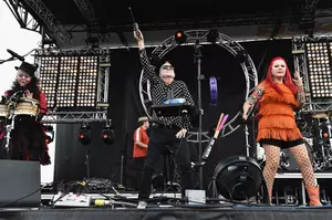 B-52&#8217;s To Celebrate 40th Anniversary With Michigan Concert