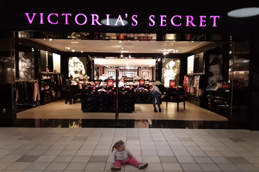 Victoria's Secret to Close a Quarter of Their Stores