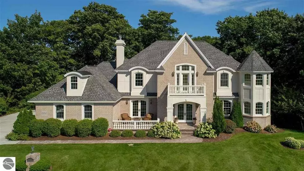 Here’s What a Million Dollar House Looks Like in 10 Different Michigan Cities