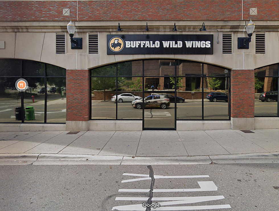 10 Best Places for Chicken WIngs in the Lansing Area