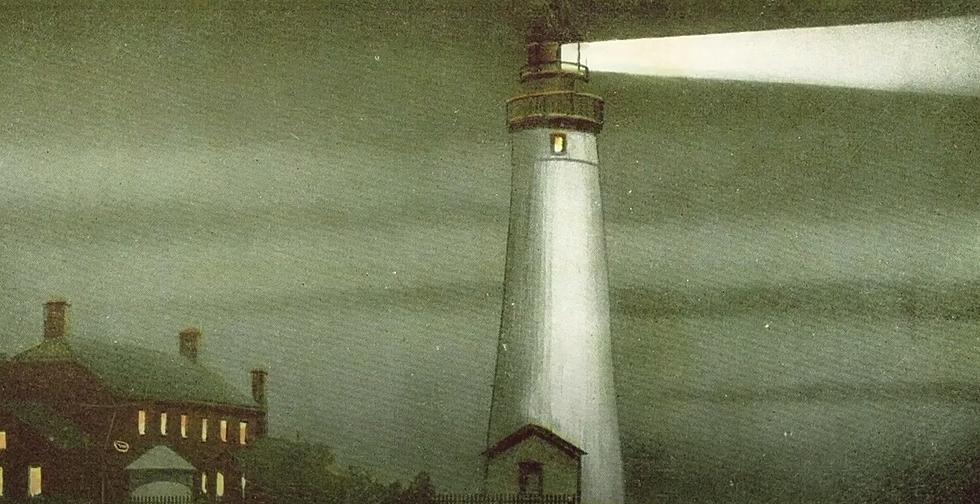 This Michigan Lighthouse Is The Oldest In The State, And It’s Still In Use