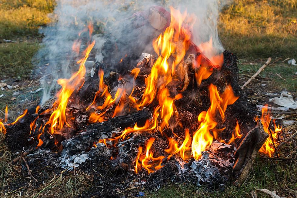 Did You Know It’s Illegal to Burn Trash in Michigan?