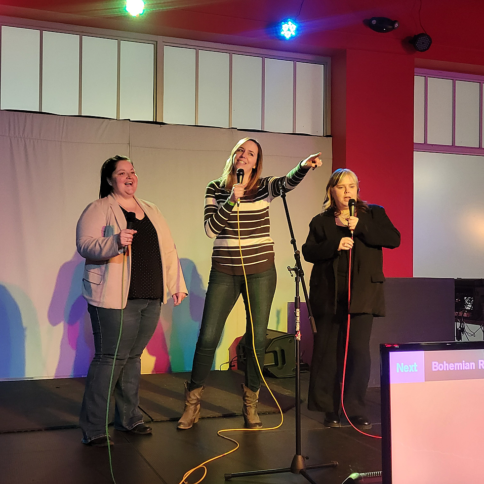 Love To Sing? Try It At Lansing’s Favorite Karaoke Bars