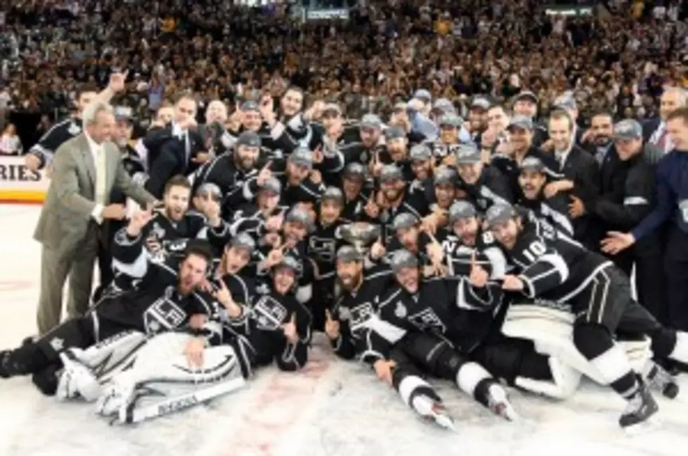 Hockey Fans Knock Down Drone at Stanley Cup [Video]