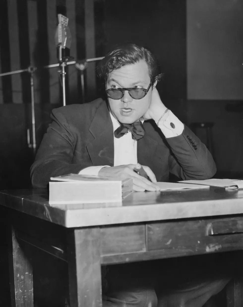 Today In History – “War Of the Worlds” Broadcast causes panic