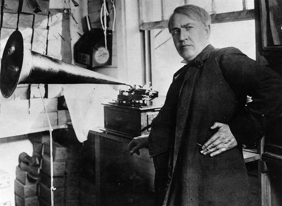 In History &#8211; Edison demonstrates phonograph
