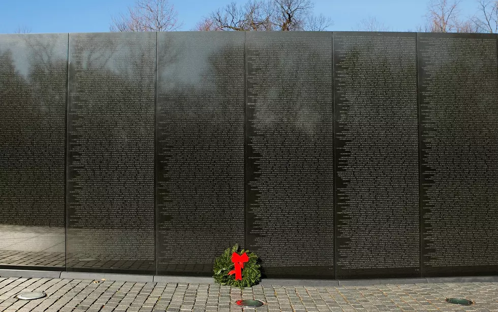 In History – Vietnam War Memorial Dedicated