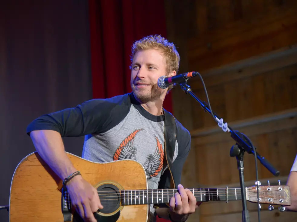 Dierks&#8217; Daughter Steals the Show