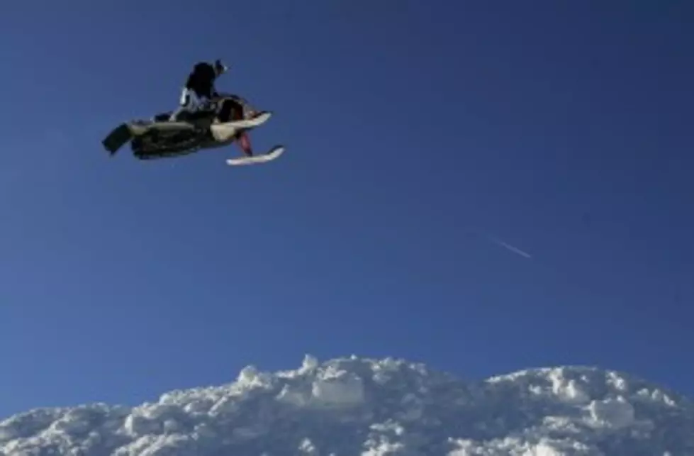 Michigan Snowmobilers &#8211; Missing Winter Already? Here&#8217;s a Flying Snowmobile [VIDEO]