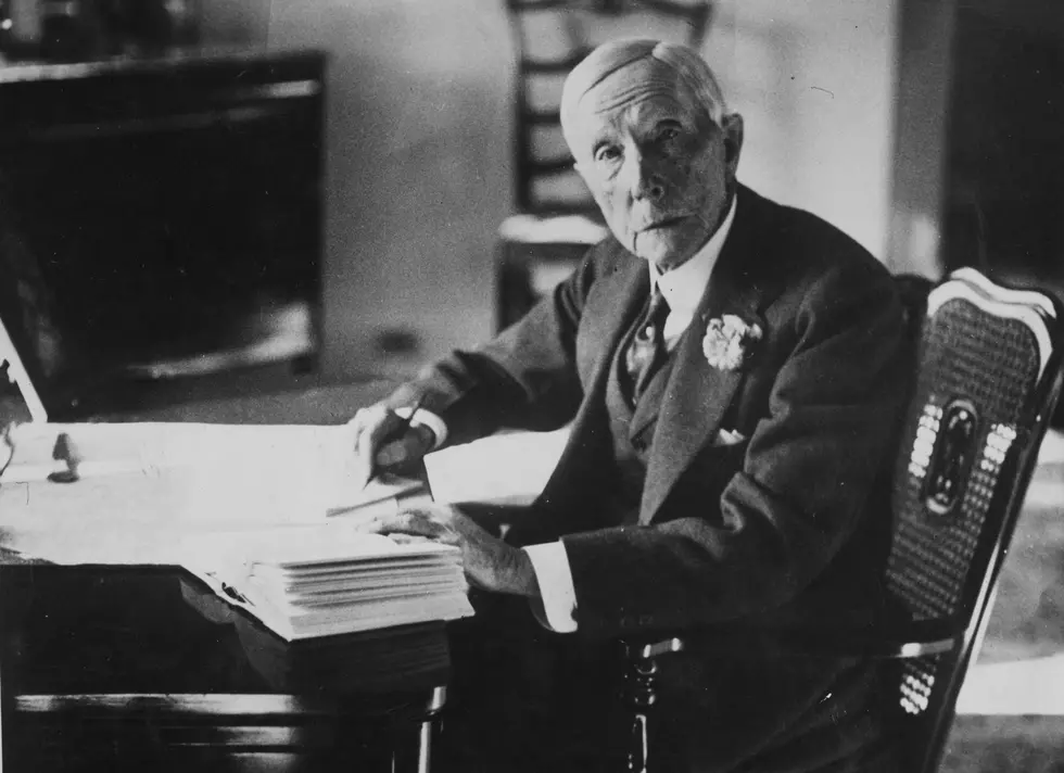 On This Day – Rockefeller becomes 1st Billionaire