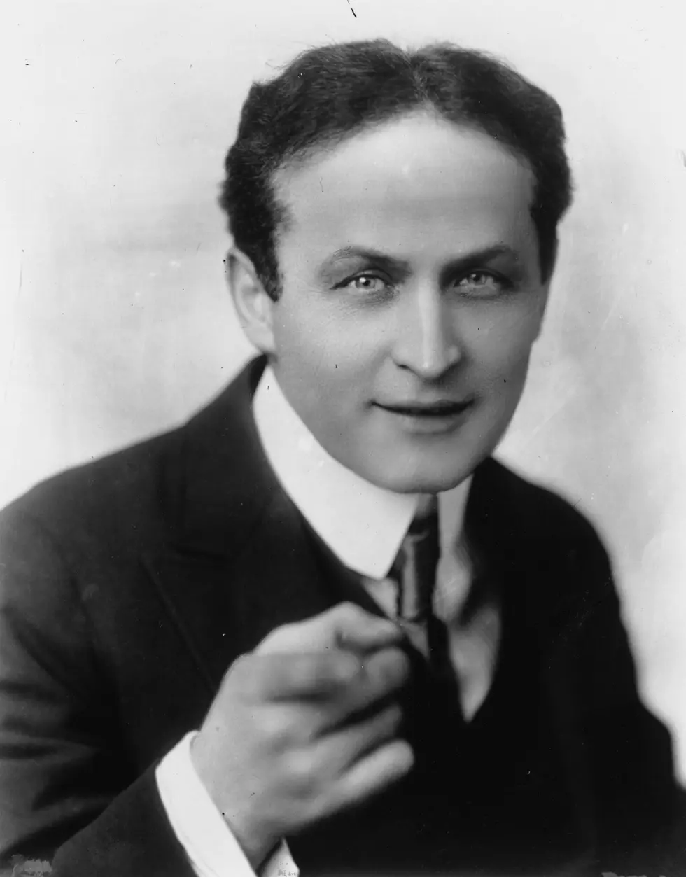On This Day – Goodbye Harry Houdini