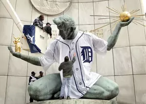 &#8220;Spirit of Detroit&#8221; Statue Set to Get New Uniform