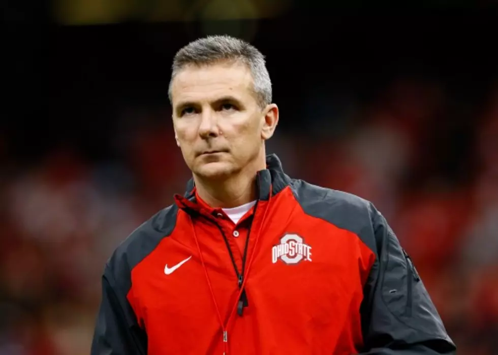 Michigan Fan Leaves Present For OSU Coach Urban Meyer – In His Front Yard
