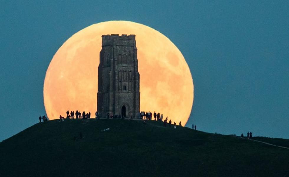 Get Ready Michigan For The Biggest SuperMoon in 70 Years