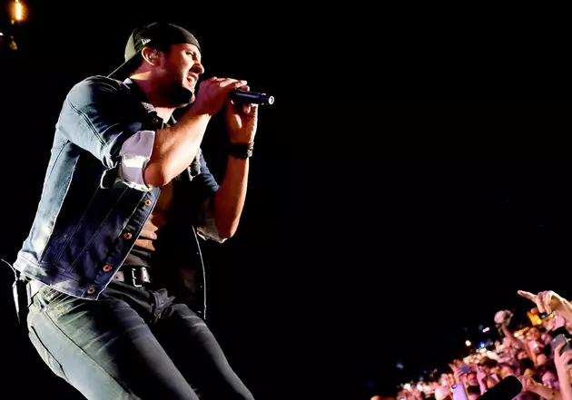 Luke Bryan Broke His Own Rule For One Terminally Ill Fan