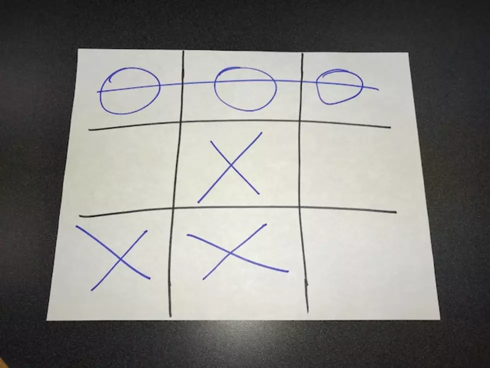 Banana Wins Tic Tac Toe Game&#8211;May Be Headed To The Hall Of Fame