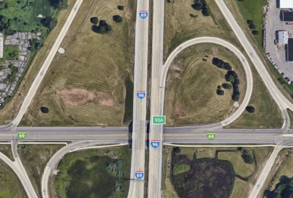 WB I-96 Is Shut Down Near Saginaw Highway This Morning